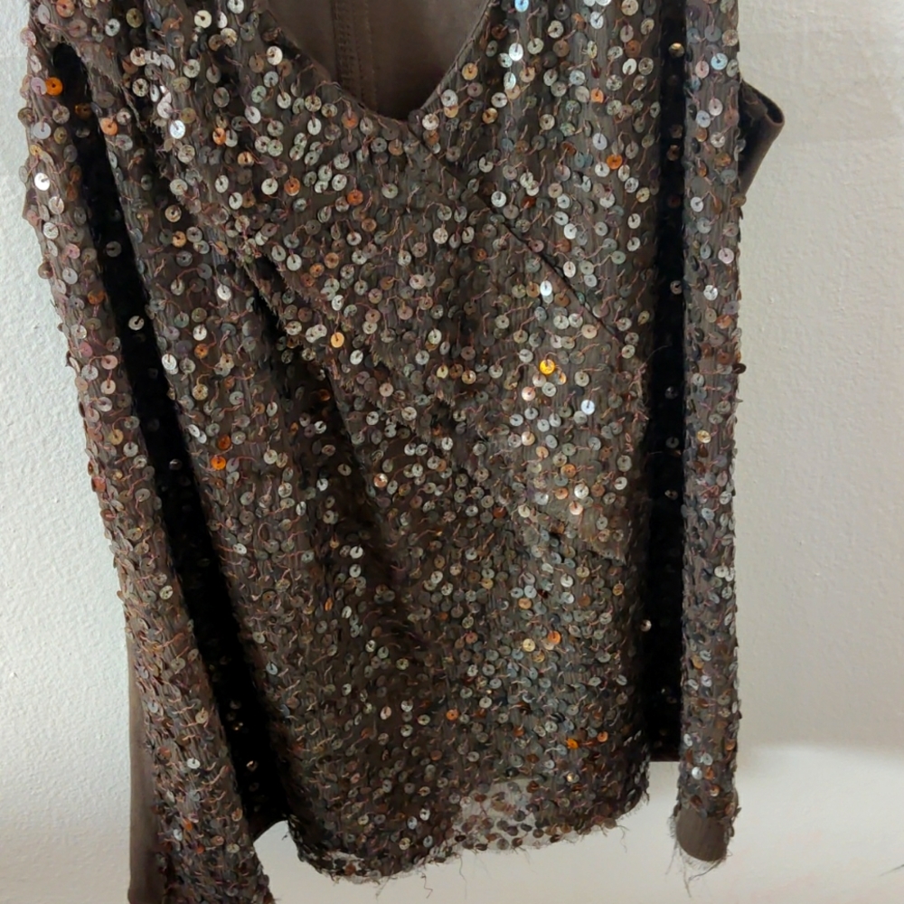 Nanette Leopore V-neck tank 4 - Picture 2 of 5